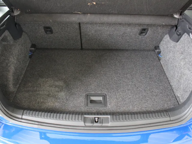 Volkswagen Polo 1.4-16V Comfortline Automaat Airco | Cruise Control | Centrale vergrendeling | Goed onderhouden