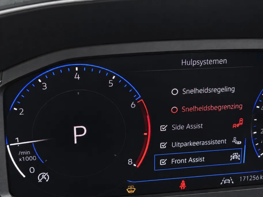 Volkswagen T-Cross 1.0TSI/116PK R-Line Camera + parkeersensoren · Apple/Android Car Play · Dodehoeksensoren · Garantie t/m 24-02-2028