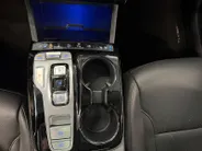 Hyundai Tucson 1.6 T-GDI PHEV Premium Sky 4WD | 66km WLTP elektrisch | Navigatie | Adaptive cruise control | Trekhaak | Apple Carplay & Android Auto | Dode hoek detectie | Draadloze telefoonlader |