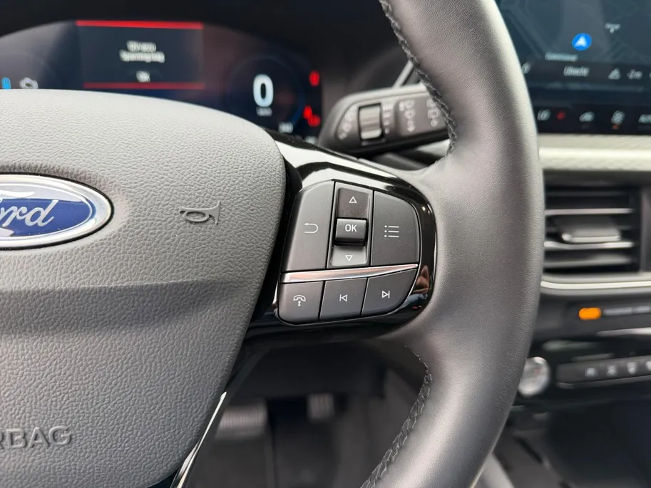 Ford Kuga 2.5 PHEV Titanium | Elek. Trekhaak | 2100 KG | Navigatie | Climate Control | Apple/Android Carplay |