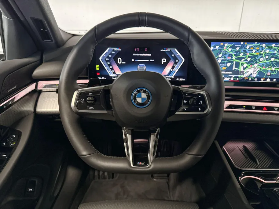 BMW i5 Touring eDrive40 84 kWh