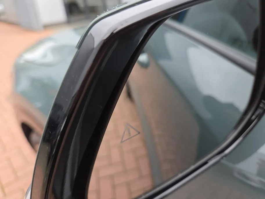 Kia Niro 1.6 GDi Hybrid ExecutiveLine Meest luxe uitvoering | Dealer onderhouden | Schuif-/kanteldak | Cruise Control Adaptief | Dodehoek Detectie | Head up Display | Stoelverwarming en Ventilatie | Harman/Kardon | Android & Carplay | NAP