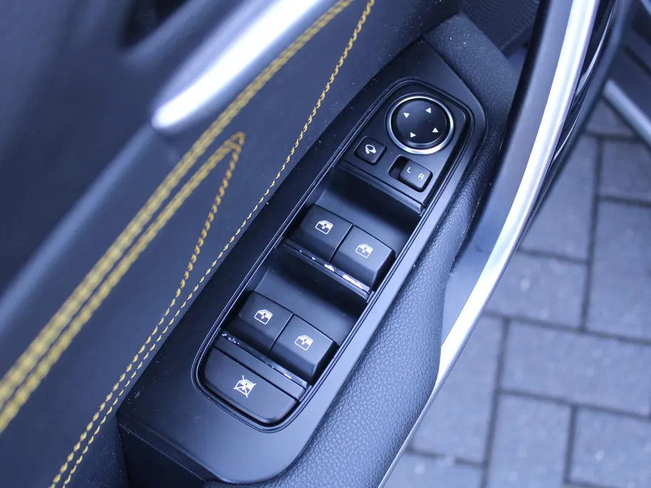 Kia XCeed 1.4 T-GDi DCT7 DynamicPlusLine | Trekhaak | Design Pack | Schuifdak | Camera | 18' LM | Navi | LED | Adap. Cruise | Clima | Automaat |