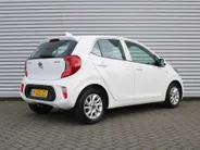 Kia Picanto 1.0 MPi DynamicLine | Camera | Airco | Apple Carplay/Android Auto | Navi | Cruise | 14' LM | Dealer onderhouden |