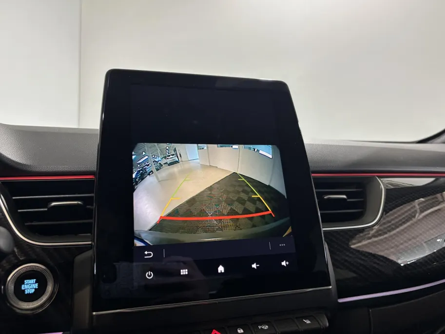 Renault Arkana 145PK E-Tech Hybrid R.S. Line Automaat | 9,3' Navi | Camera | Climate Control | Adaptive Cruise Control | Stoel + Stuurwiel verwarming | Apple CarPlay/Android Auto | Parkeersensoren | Lichtmetalen Velgen |