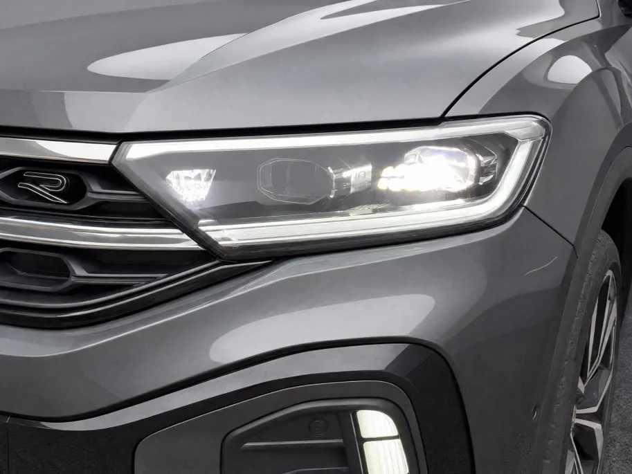 Volkswagen T-Roc 1.5 TSI 150pk DSG R-Line · Panoramadak · Camera · Keyless · Stuur- & Stoelverwarming · Elek. Achterklep · Dodehoeksensor · Garantie t/m 14-07-2027