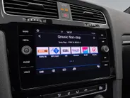 Volkswagen Golf 1.5 TSI 150pk DSG Highline Business R · Apple/Android Car Play · Afneembare Trekhaak · Navigatie · Virtual Cockpit · 17'' Inch · R-line ·