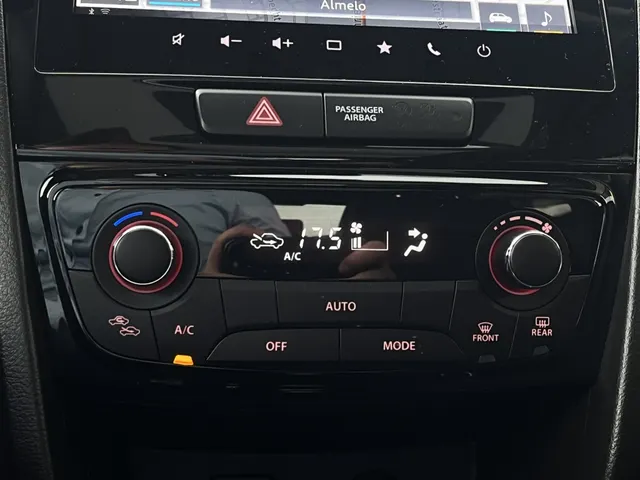 Suzuki Vitara 1.4 B.jet Style Smart Hybrid | Panoramadak | All Seasons