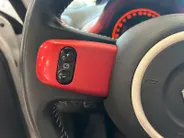 Renault Twingo 1.0 SCe Authentique *Bluetooth*Airco*Cruise*Hoge Instap*Sportieve uitvoering!