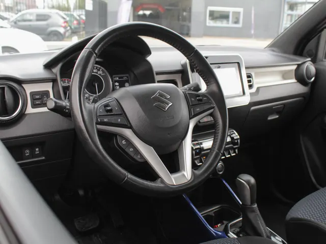 Suzuki Ignis 1.2 Smart Hybrid Style Automaat | Navi | Cruise | Clima | Camera | Lm-Velgen