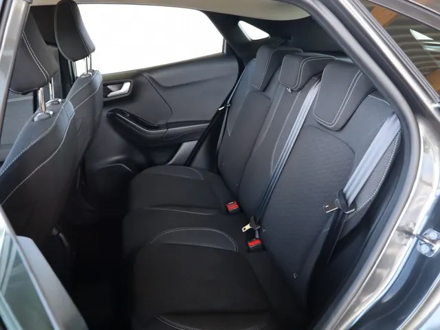 Ford Puma 1.0 EcoBoost Hybrid Titanium