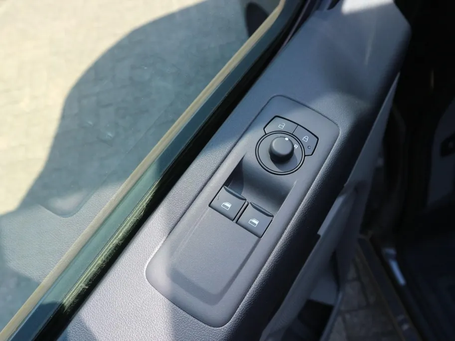Ford Transit Custom 320 2.0 TDCI L2H1 Trend 136 PK | BPM vrijstelling! |