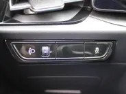 Kia Niro EV Edition Advanced 64.8 kWh | Stuur-/stoelverwarming | Elektr. stoelverstelling | Camera | Cruise adapt. | 17'LM | Clima | 17% bijtelling |