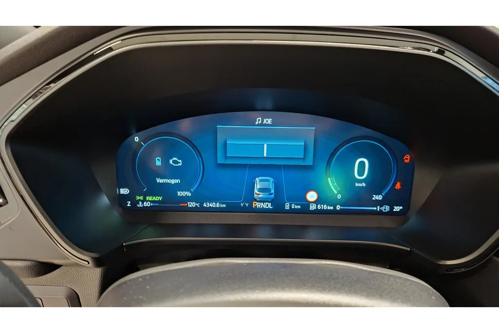 Ford Kuga 2.5 PHEV ST-Line X
