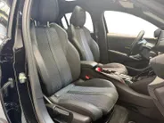 Peugeot e-208 EV GT 350 50 kWh 100% SOH | STOELVERWARMING | ACHTERUITRIJCAMERA | GLASSROOF | 12 MAANDEN BOVAG GARANTIE |