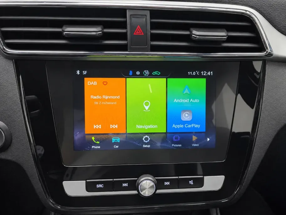MG ZS EV MG Luxury 45 kWh SOH 91% | Navigatie | Schuifkanteldak | ACC | Leder interieur | Stoelverwarming |