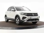 Volkswagen T-Cross Life Edition 1.0 TSI 95 PK 5 versn. Hand · Comfort pakket · Parkeersensoren voor en achter ·