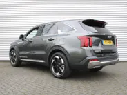 Kia Sorento 1.6 T-GDi Plug-in Hybrid 4WD ExecutiveLine 7p | Stuur-/stoelverwarming + ventilatie | Schuifdak | Leer | 360 Camera | Elek. stoelverst. | HUD | LED | 19' LM |
