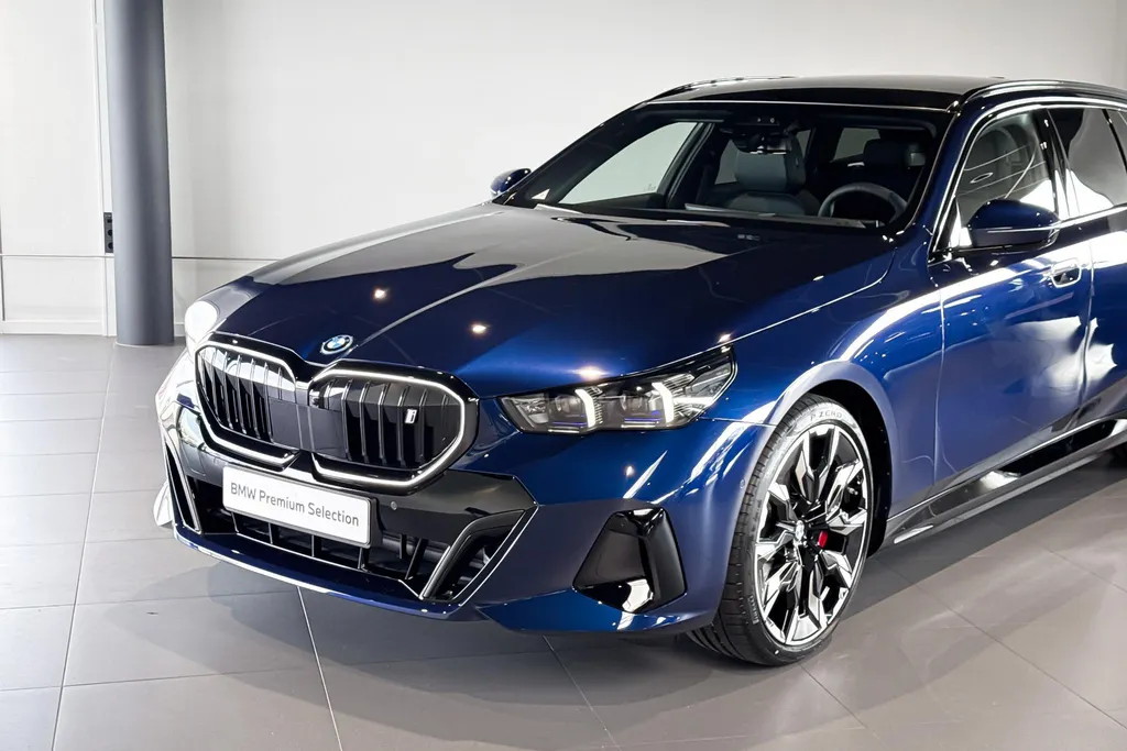 BMW i5 Touring eDrive40 M Sport Edition