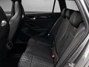 Volkswagen Passat Variant 1.5eHybrid 200kW/272PK R-Line · Panoramadak · Trekhaak · 360°Camera + Parkeersensoren · Garantie t/m 11-11-2030 of 100000km.