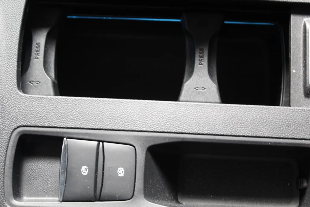Ford Focus 1.0 EcoBoost 125PK Hybrid Titanium | Winter-pack | Driver Assistance Pack | Parking Pack | Apple Carplay / Android Auto | DAB radio | Full LED | Keyless Entry & Start | Parkeersensor voor & achter |