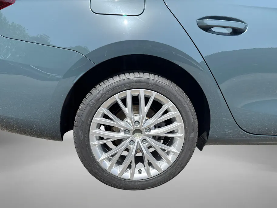 SEAT Leon Sportstourer Style Business Intense 1.5 TSI Phev Technology Pakket | Keyless | Elektrische achterklep | Herwaardering!