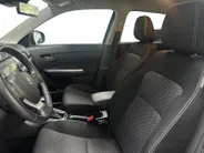 Suzuki Vitara 1.5 Hybrid Select AUTOMAAT NAVI AIRCO ADAPTIEVE CRUISE CONTROLE STOELVERWARMING  LM VELGEN APPLE CARPLAY ANDROID AUTO ZEER MOOIE AUTO