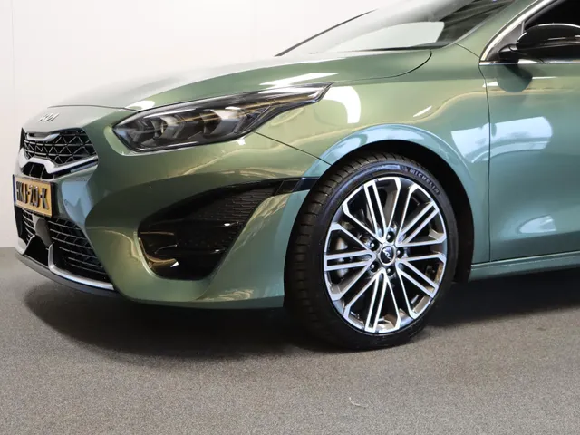 Kia Ceed Sportswagon 1.5 T-GDi GT-PlusLine