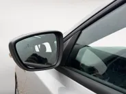 Ford Focus Wagon 1.0 EcoBoost Hybrid ST Line X | 155 pk | Automaat | Adapt. cruise control | BLIS | Pano dak | Parkeersensoren voor en achter | Achteruitrijcamera | 17' lichtmetalen velgen | Privacy glas | Fabrieksgarantie |
