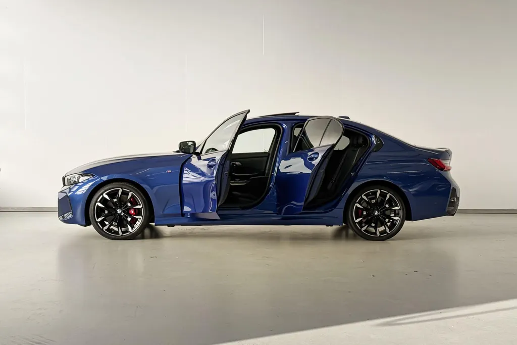 BMW 3 Serie Sedan 320i
