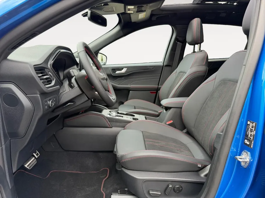 Ford Kuga 2.5 PHEV ST-Line X | Uit Voorraad Leverbaar | Automaat | €4.000,- Ready Set Ford Bonus | Trekhaak | 2100kg Trekgewicht | Pano Dak | Matrix LED Koplampen | 20'Lichtmetalen Velgen | Adapt. Cruise Control | BLISS | 360 Graden Camera