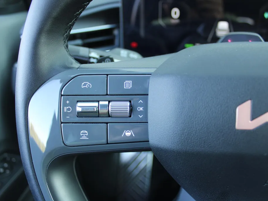 Kia EV9 GT-Line AWD 99.8 kWh | 7-zits | Stuur-/stoelverwarming + ventilatie v+a | 360 Camera | Schuifdak | Elek. stoelverstelling +  achterklep | HUD | Leer | 21" LM |