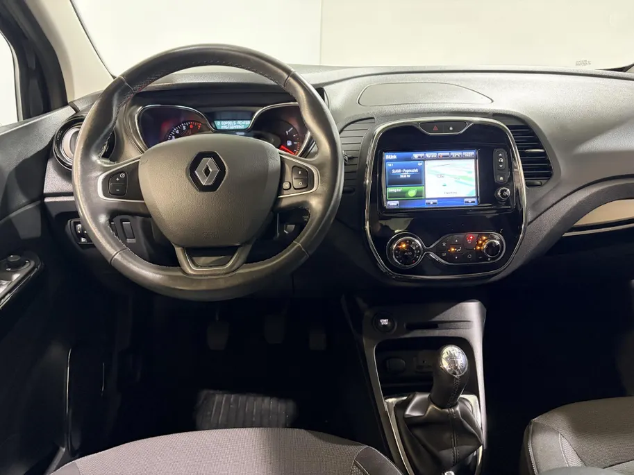 Renault Captur 90PK TCe Dynamique | Navi | Camera | Parkeersensoren | Climate Control | Cruise Control | Lichtmetalen Velgen | Licht & Regen Sensor | Bluetooth | USB | LED Dagrijverlichting |