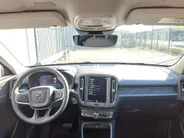 Volvo XC40 2.0 B3 Essential AUTOMAAT | Stuur/stoelverwarming | Adaptieve Cruise | Camera | Sensoren | Dode hoek | Apple Carplay/Android Auto