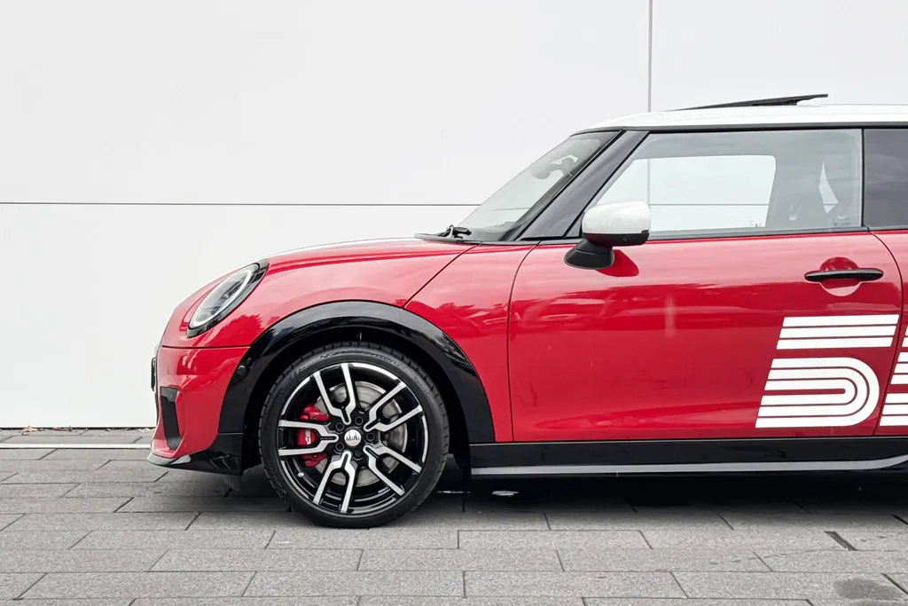 MINI Cooper 3-deurs Victory Edition JCW