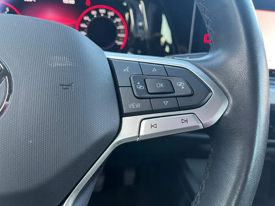 Volkswagen Golf Variant 1.0 eTSI Life Business LED | CarPlay | Parkeersens. | Adapt. cruise control | Digitaal cockpit | Etc.