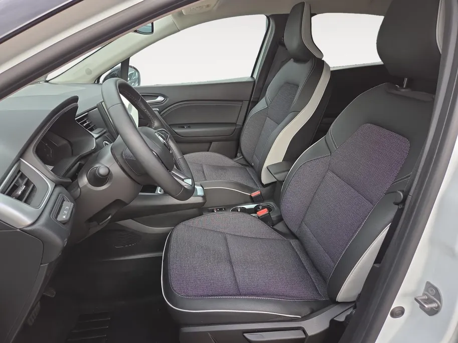Renault Captur 1.6 E-Tech full hybrid 145 techno Automaat | 1e Eigenaar | Navi | Camera | Two tone metallic lak | Carplay | Bovag garantie | NAP
