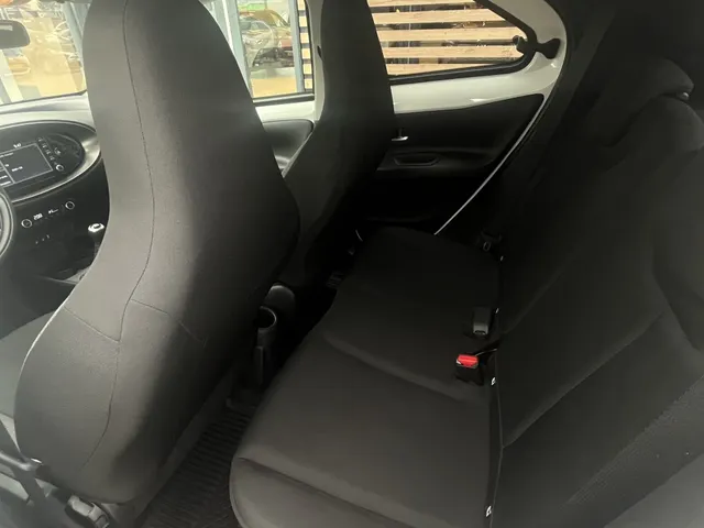 Toyota Aygo X 1.0 VVT-i MT first Edition | Stoelverwarming