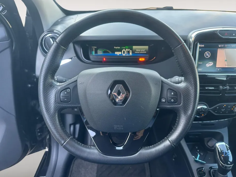 Renault ZOE R110 Iconic 41 kWh | AIRCO WERKT NIET !! | KOOP ACCU | BOSE | CAMERA | NAVI | 12 MAANDEN BOVAG GARANTIE |