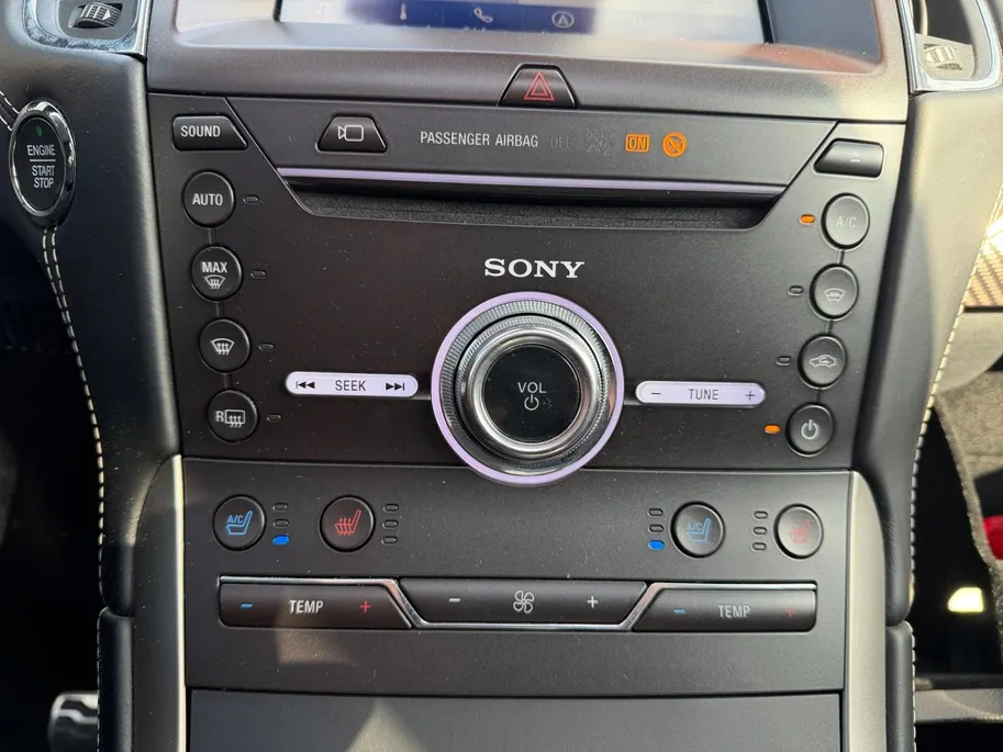 Ford Galaxy 2.5i HEV | Dealer onderhouden | Automaat | Pano dak | BLIS | 7 persoons | Lederen bekleding | Winter pack | Parkeersensoren voor en achter | Achteruitrijcamera | Cruise control | Apple carplay & Android auto | Privacy glas | Bovag garantie |