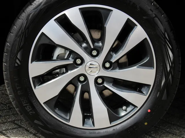 Suzuki S-Cross 1.5 Hybrid Style Automaat | Navi | Adap. Cruise | Camera
