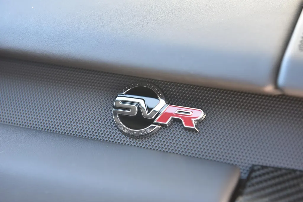 Land Rover Range Rover Sport SVR