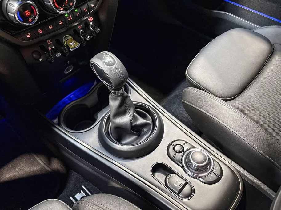 MINI Countryman Cooper SE ALL4 Classic