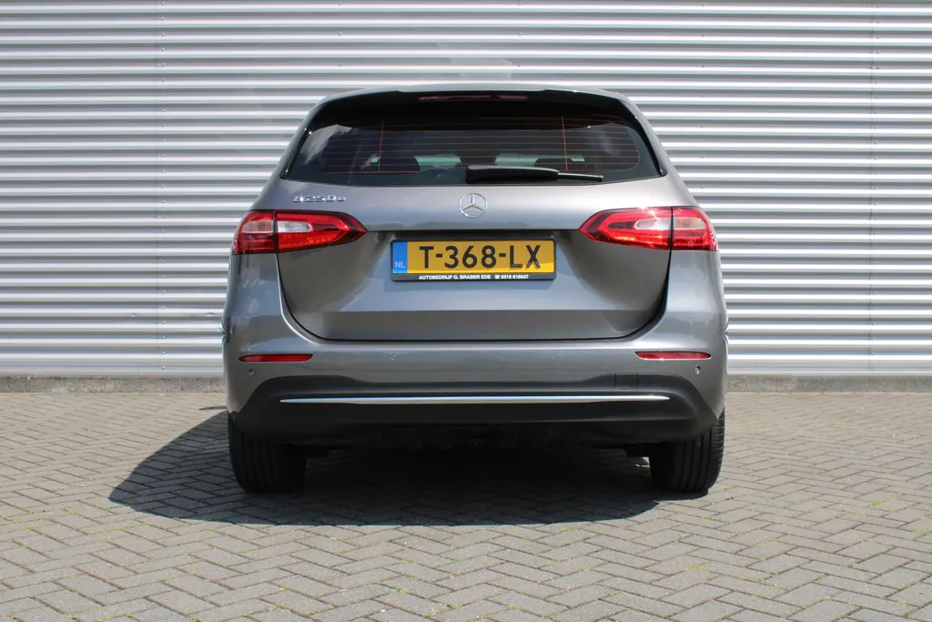 Mercedes-Benz B-Klasse B250e | Plug-in | 218PK | Automaat | 17' LM | Navi | Android Auto/Apple Carplay | Camera | Stoelverwarming |
