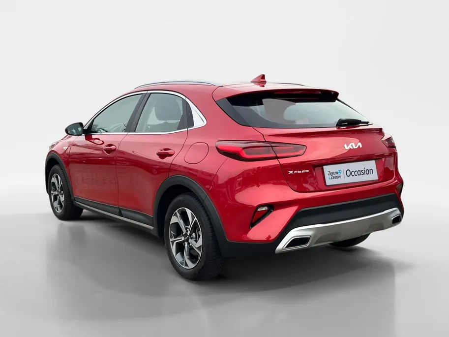 Kia XCeed 1.0 T-GDi ComfortLine | Gratis beurt bij aflevering | All seasons banden | Apple Carplay | Android Auto | Achteruitrijcamera | Climate control | Stoelverwarming | Stuurverwarming |