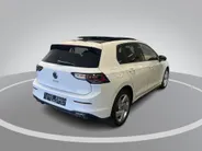 Volkswagen Golf 1.5 eHybrid 272pk DSG GTE · Panoramadak · 360 Camera · Head-Up Display · Matrix LED · Optiekpakket Zwart · Dodehoeksensor · Garantie t/m 10-11-2030 of 100.000km