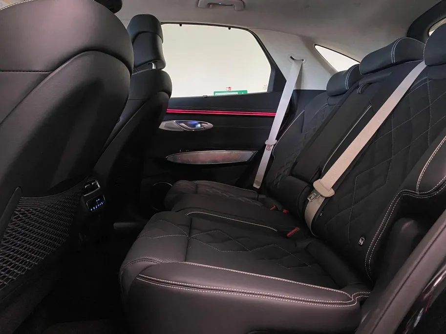 Genesis GV70 84 KWH | LUXURY | PANODAK | B&O | NU TE BESTELLEN |
