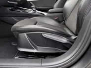 Audi A4 Avant 35 TFSI 150pk S edition · Apple/Android Car Play · Camera · Afgevlakt sportstuur · Virtual Cockpit · Garantie t/m 23-12-2026 of 100.000km