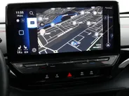 Volkswagen ID.5 GTX 77 kWh 300pk SOH 94,3 % · Panoramadak · Camera · Matrix LED · Keyless · Stuur- & Stoelverwarming · Apple/Android Car Play · Sfeerverlichting ·