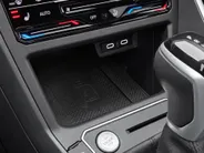 Volkswagen Taigo 1.0 TSI 110pk DSG R-Line · Camera · Panoramadak · P-Sensoren · Stoelverwarming · Apple/Android Car Play · 18'' Inch ·